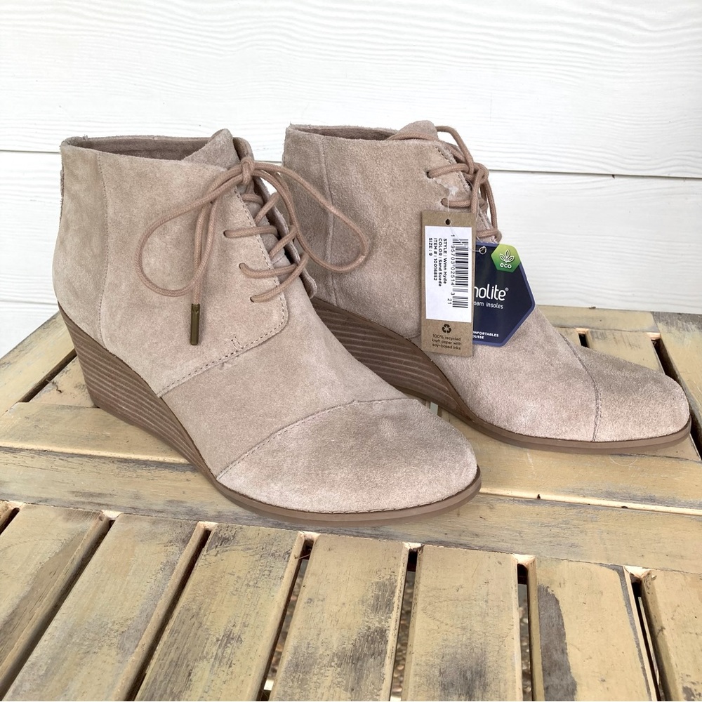 NWT - Toms Hyde Boot